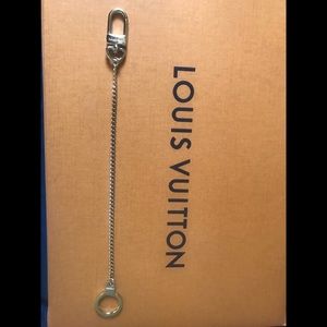 Louis Vuitton Pochette Extender Ring Chain Golden